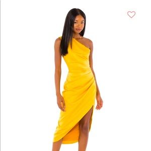 Elliatt Cassini Dress - Yellow Mustard